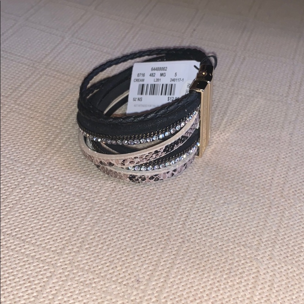Fashion bracelet